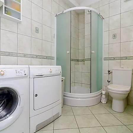 Gostinjska kuća Royal 3*