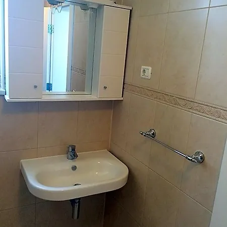 Royal 3*