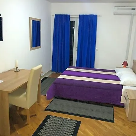 Gostinjska kuća Royal